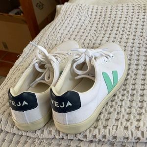 Veja sneakers